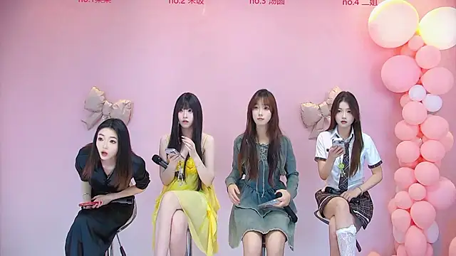 Snapshot of AMG-717 chatting on 06.07.26 AMG-717 online show from 06.07.26