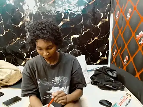 Caramelminxx  online show from 07.03.26