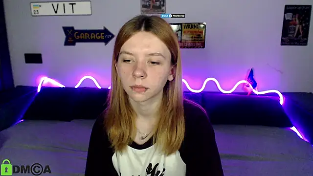 CarolInWonderland online show from 06.30.26