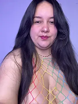 Snapshot of EvaBigBoobs chatting on 06.28.26 EvaBigBoobs online show from 06.28.26