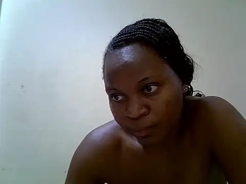 Snapshot of amor-anny chatting on 07.14.26 amor-anny online show from 07.14.26