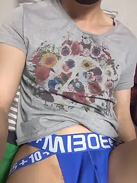 Snapshot of DAI5836 chatting on 06.27.26 DAI5836 online show from 06.27.26