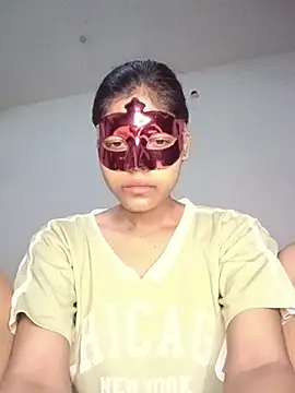 Snapshot of aapki_priya chatting on 07.18.26 aapki priya online show from 07.18.26