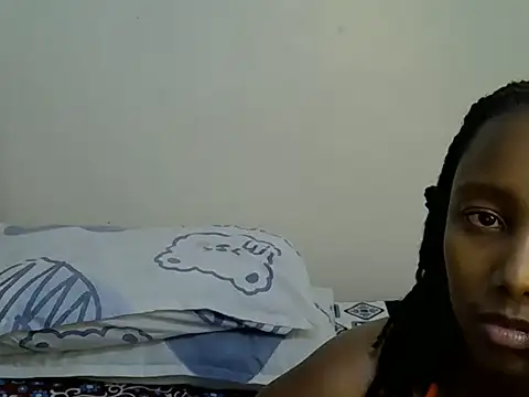 Snapshot of Trixiepixy chatting on 06.24.26 Trixiepixy online show from 06.24.26