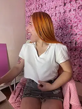 Snapshot of Lindsay_Arygame chatting on 07.16.26 Lindsay Arygame online show from 07.16.26