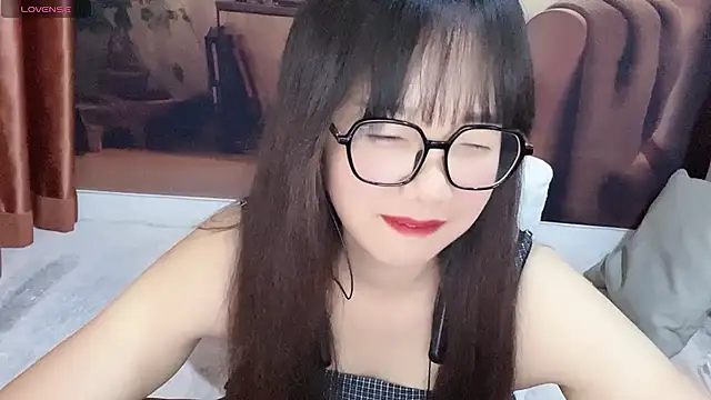 Snapshot of G-nuonuo chatting on 07.19.26 G-nuonuo online show from 07.19.26
