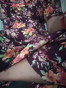 riyana tai online show from 06.18.26