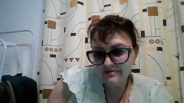 ErikaXShine online show from 06.12.26