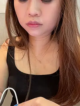 Snapshot of mimi05231 chatting on 07.26.26 mimi05231 online show from 07.26.26
