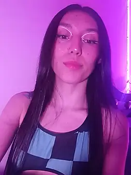 Snapshot of Laia_xprice chatting on 06.14.26 Laia xprice online show from 06.14.26