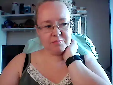 Snapshot of Viola27 chatting on 06.19.26 Viola27 online show from 06.19.26