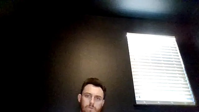 Snapshot of Mikecloudyhawk chatting on 06.30.26 Mikecloudyhawk online show from 06.30.26