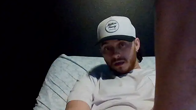 Snapshot of Mikecloudyhawk chatting on 07.09.26 Mikecloudyhawk online show from 07.09.26