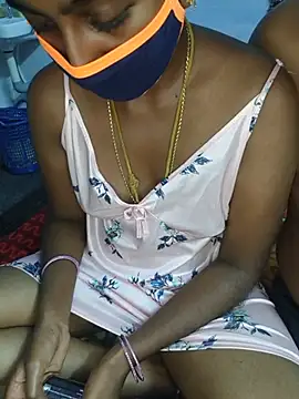 Snapshot of sweet_saranya chatting on 07.20.26 sweet saranya online show from 07.20.26