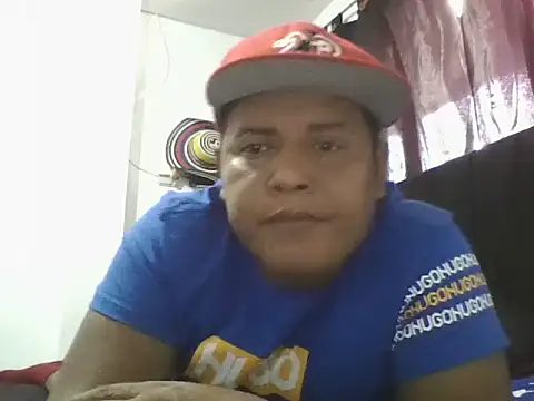 Snapshot of Moreno836966 chatting on 07.14.26 Moreno836966 online show from 07.14.26