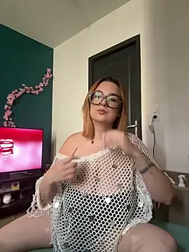 Snapshot of alexia_tacrush chatting on 06.30.26 alexia tacrush online show from 06.30.26