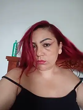 Snapshot of Agata_Traviesa chatting on 06.08.26 Agata Traviesa online show from 06.08.26