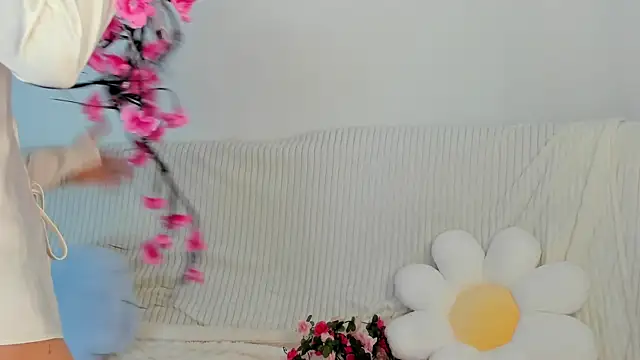 mimi cutee online show from 07.25.26