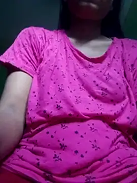 Snapshot of Ishaniya chatting on 06.23.26 Ishaniya online show from 06.23.26