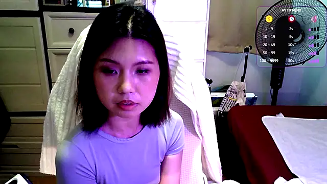 Snapshot of urgrl_portia chatting on 07.21.26 urgrl portia online show from 07.21.26