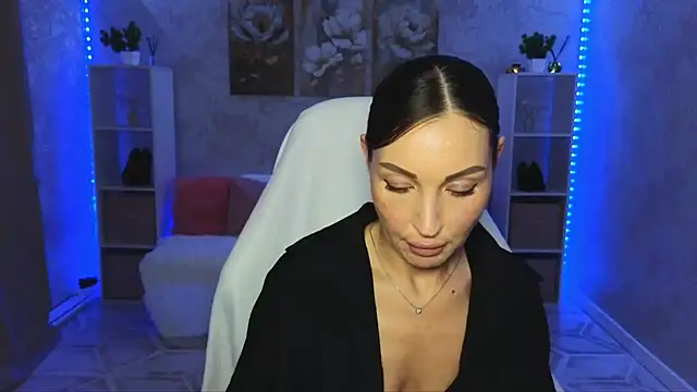 Snapshot of NikoleMills chatting on 07.14.26 NikoleMills online show from 07.14.26