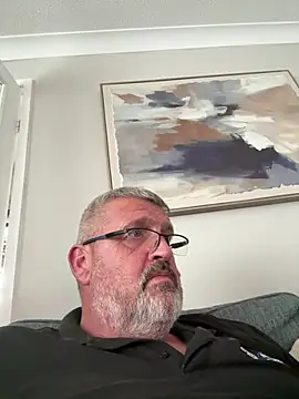 Snapshot of Stueeeey31 chatting on 06.19.26 Stueeeey31 online show from 06.19.26