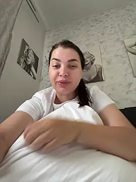 Snapshot of ANABELLA87 chatting on 06.16.26 ANABELLA87 online show from 06.16.26