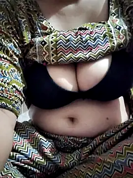 Snapshot of Suhana_Bhabhi chatting on 07.24.26 Suhana Bhabhi online show from 07.24.26