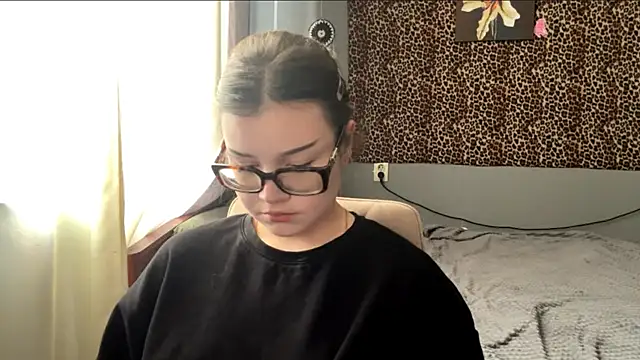 StellaCors online show from 08.08.26