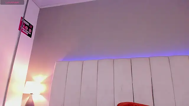 Kylie Mckenzie online show from 08.01.26