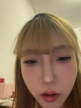 Snapshot of Haitun-a chatting on 06.10.26 Haitun-a online show from 06.10.26