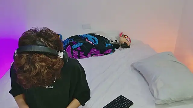Samy Twink online show from 07.12.26