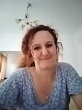 Snapshot of KarinaFlower99 chatting on 07.25.26 KarinaFlower99 online show from 07.25.26