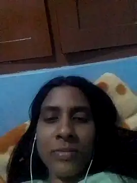 Snapshot of khusii_09 chatting on 06.15.26 khusii 09 online show from 06.15.26