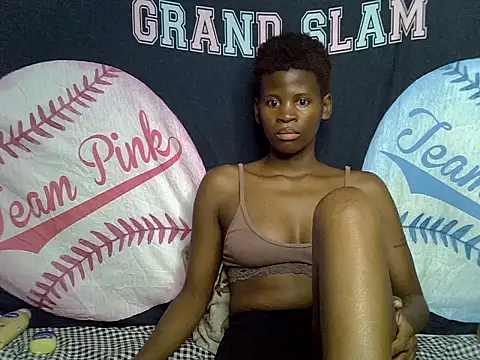 Snapshot of Queen_slay2 chatting on 06.17.26 Queen slay2 online show from 06.17.26