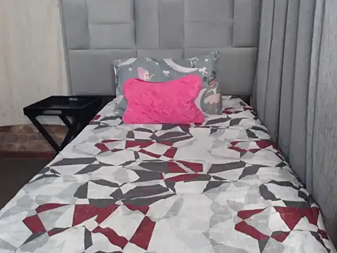 Wifey Amanda online show from 06.19.26
