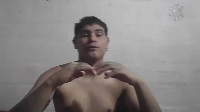 Snapshot of mr-papu69 chatting on 06.24.26 mr-papu69 online show from 06.24.26
