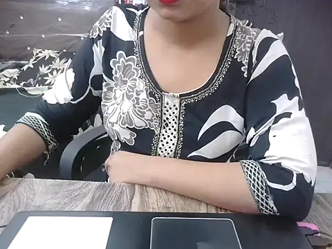 Snapshot of Bold-Divya1 chatting on 06.25.26 Bold-Divya1 online show from 06.25.26