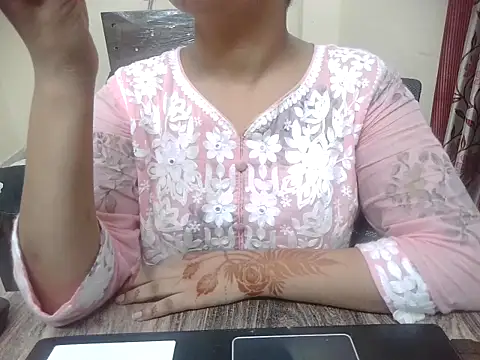 Snapshot of Bold-Divya1 chatting on 07.29.26 Bold-Divya1 online show from 07.29.26