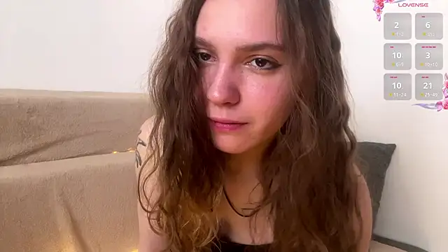 Snapshot of AliKnop chatting on 07.28.26 AliKnop online show from 07.28.26