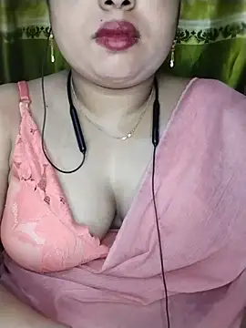 Snapshot of Khosi_Moni chatting on 08.02.26 Khosi Moni online show from 08.02.26