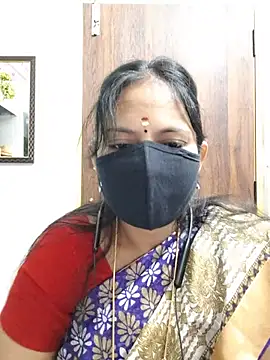 Snapshot of Tamil_white_beauty chatting on 06.20.26 Tamil white beauty online show from 06.20.26