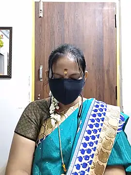 Snapshot of Tamil_white_beauty chatting on 06.22.26 Tamil white beauty online show from 06.22.26