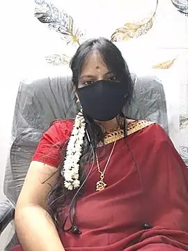 Snapshot of Tamil_white_beauty chatting on 07.28.26 Tamil white beauty online show from 07.28.26