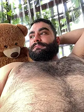 Snapshot of Bear-Dadd chatting on 07.21.26 Bear-Dadd online show from 07.21.26