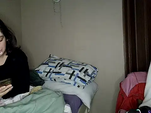 Snapshot of AishaGeisha chatting on 06.24.26 AishaGeisha online show from 06.24.26