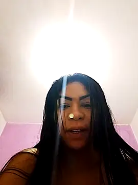 Snapshot of _Ana_paula_ chatting on 06.22.26 Ana paula online show from 06.22.26