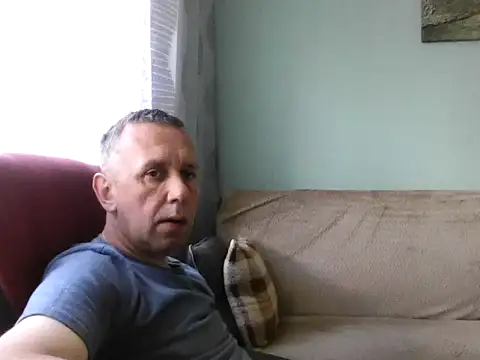Snapshot of rafalekBI chatting on 06.14.26 rafalekBI online show from 06.14.26
