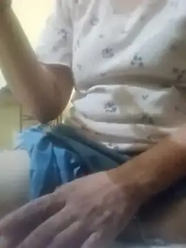 Snapshot of cutiegirlll chatting on 06.22.26 cutiegirlll online show from 06.22.26