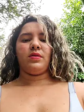 Snapshot of Alice_fulldirty chatting on 06.15.26 Alice fulldirty online show from 06.15.26
